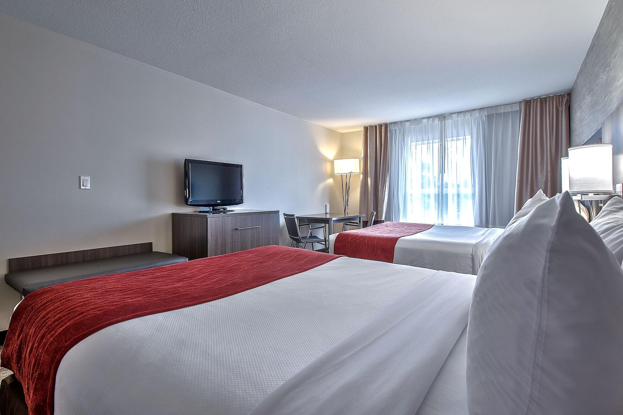 Comfort Inn & Suites South YYC Exteriér fotografie