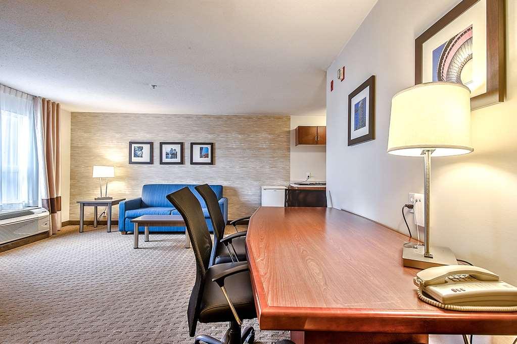 Comfort Inn & Suites South YYC Pokoj fotografie
